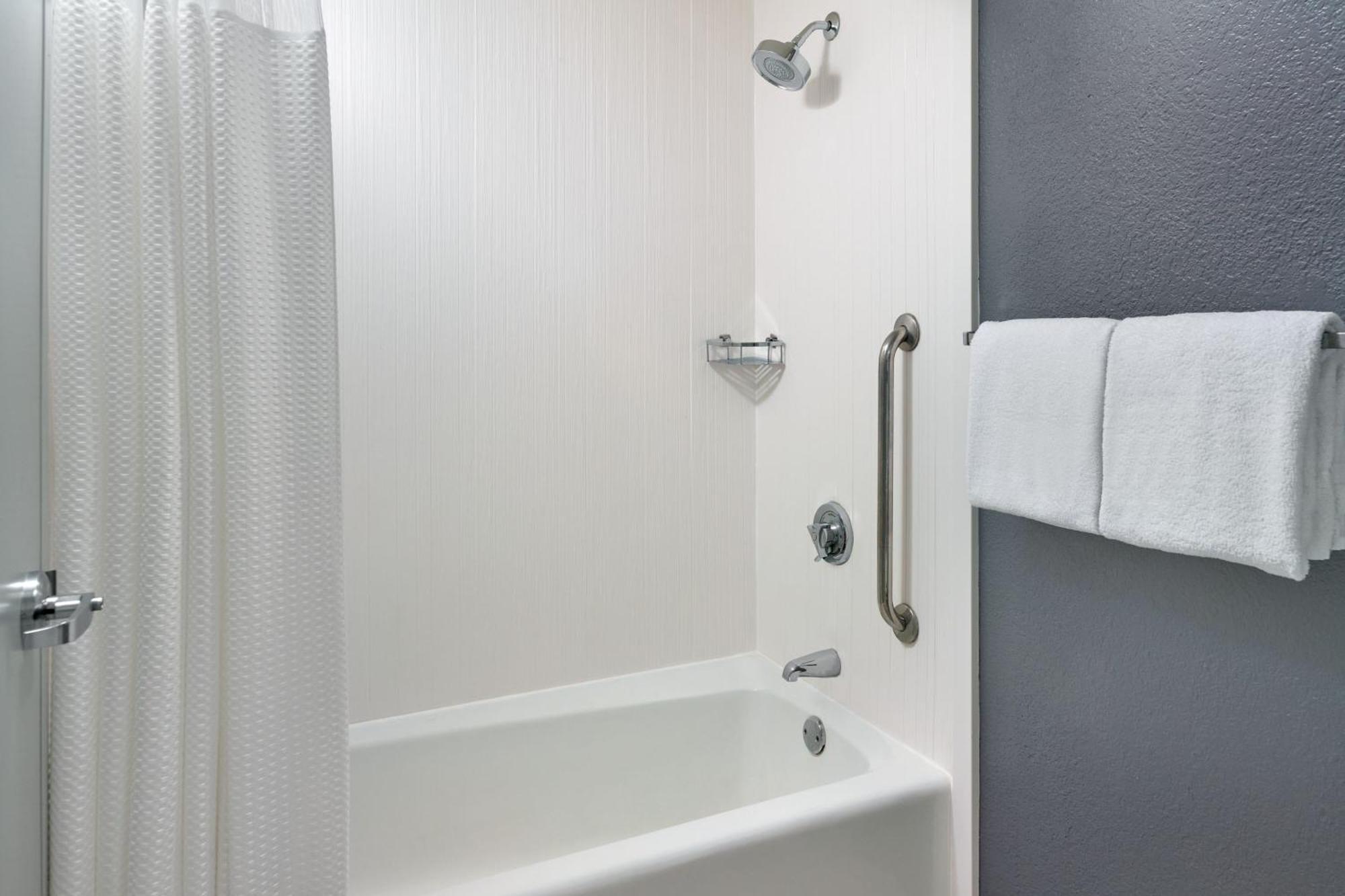 Courtyard By Marriott Augusta Hotel Eksteriør billede
